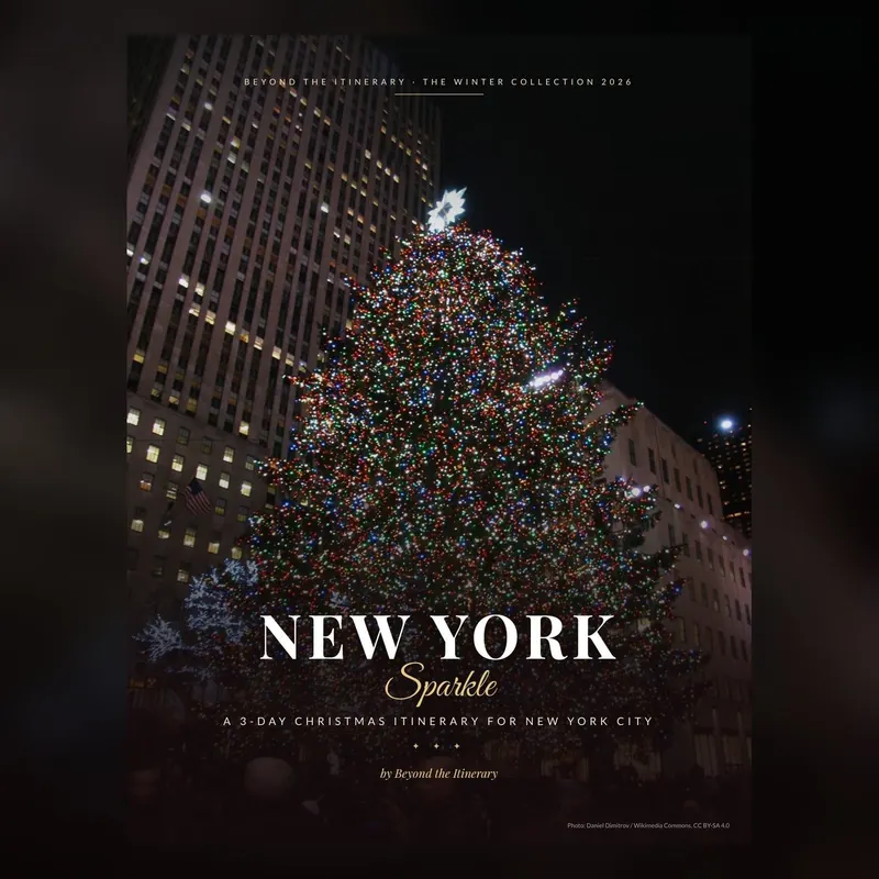 New York Sparkle guide cover: the Rockefeller Center Christmas tree